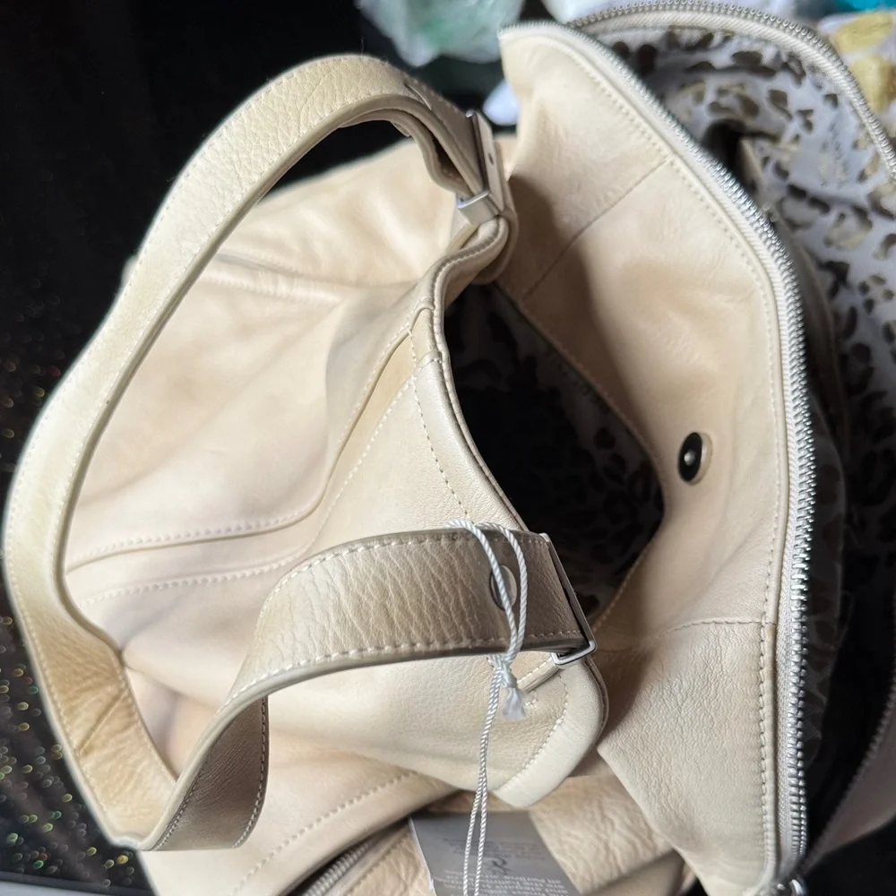 Perlina Cream Leather Duffel Bag with Dual Straps